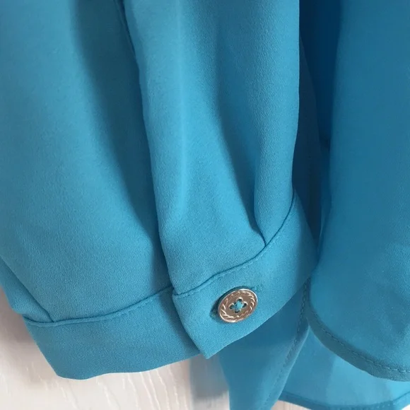 Nautica NWT vibrant blue blouse XS silver buttons - Picture 3 of 8